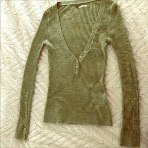 Free people woman’s sweater med.